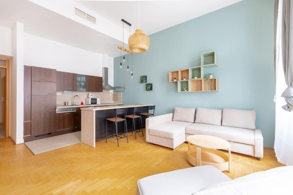 Sage Meadow At Gozsdu Garden Dob 16 Apartament Budapeszt